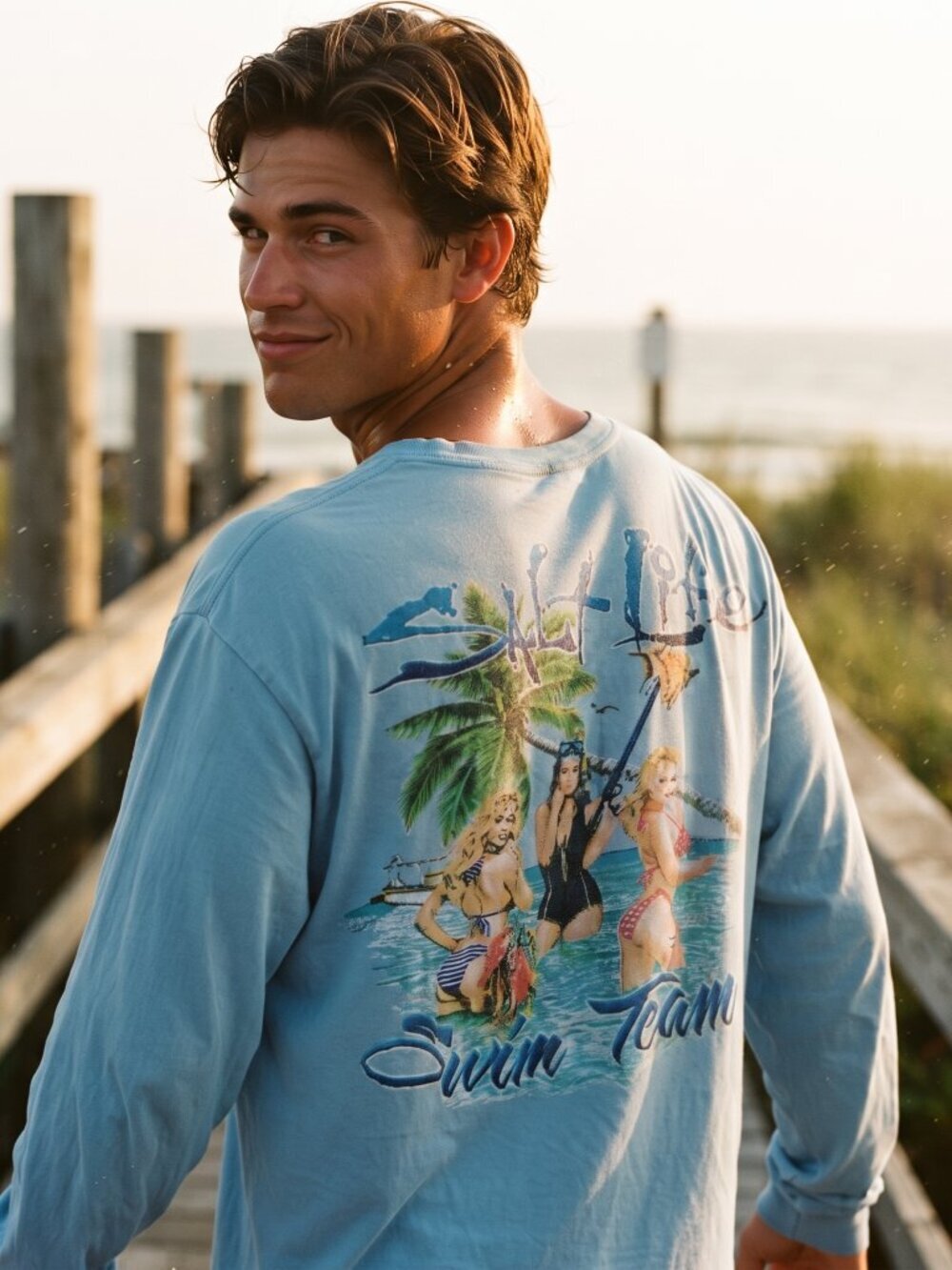 Salt Life Mens L Graphic Shirt Blue Cotton Swim Team Pin Up Girls Vintage Retro